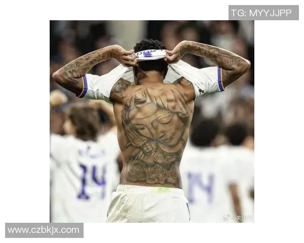 足球明星身上的魅力纹身盘点展现个性与风格的艺术之美