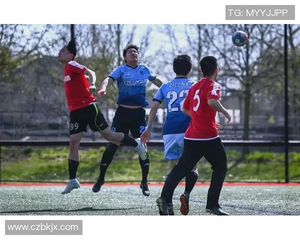 武汉足球队逆袭之路揭秘：从低谷到世界锦标赛的辉煌征程